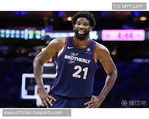 丹尼格林谈恩比德与字母哥实力变化的深刻见解