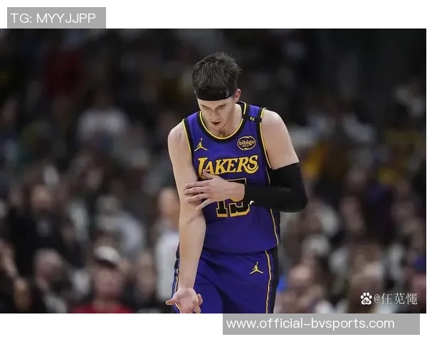 勇士连胜湖人和掘金苏群称其为今年黑马球队之一 勇士连胜湖人和掘金苏群称其为今年黑马球队之一