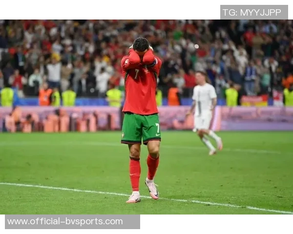 C罗罚失点球却助力葡萄牙绝杀爱尔兰精彩逆转 C罗罚失点球却助力葡萄牙绝杀爱尔兰精彩逆转