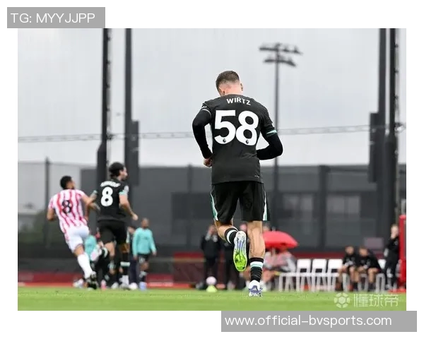 利物浦客场挑战布伦特福德海报曝光维尔茨加克波范戴克科纳特齐亮相