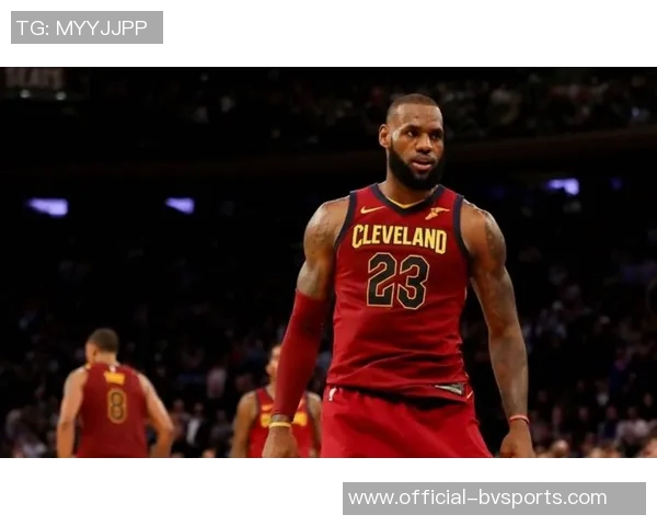 米切尔赞鲍尔赛场思维与詹姆斯相似强调球队所需的关键特质