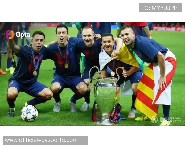 哈维盛赞阿尔巴称其为巴萨和西班牙队历史最佳左后卫 哈维盛赞阿尔巴称其为巴萨和西班牙队历史最佳左后卫