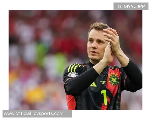 前教练表示乌尔比希转正决定将在近期做出拜仁应考虑再续诺伊尔一年合同