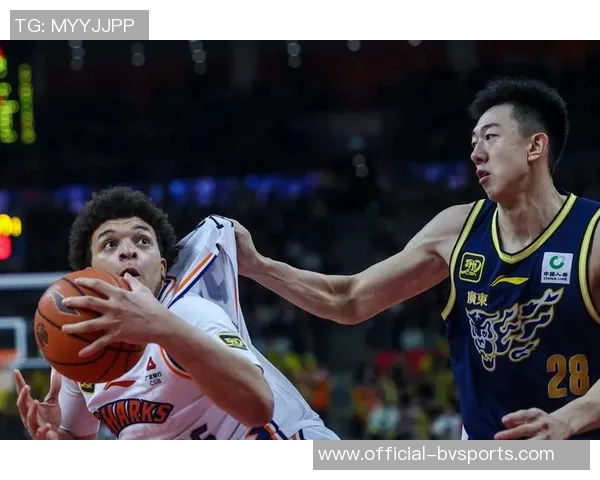 CBA第15轮精彩回顾上海大胜广东辽宁战胜新疆北京惜败山西展现激烈竞争