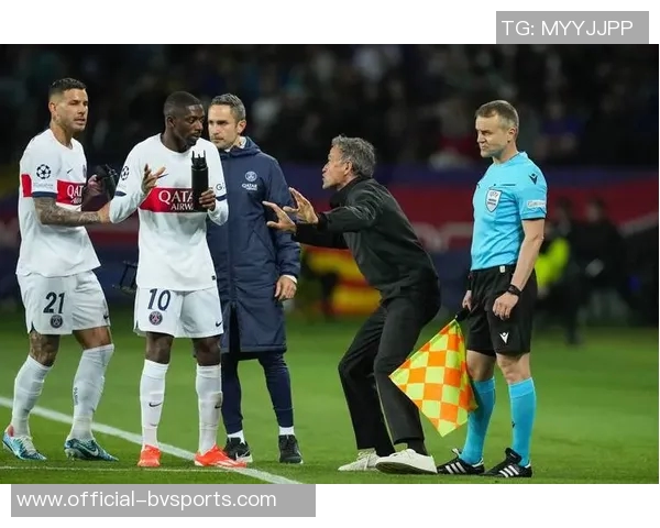 恩里克谈登贝莱未来归属建议关注比赛而非奖杯争夺